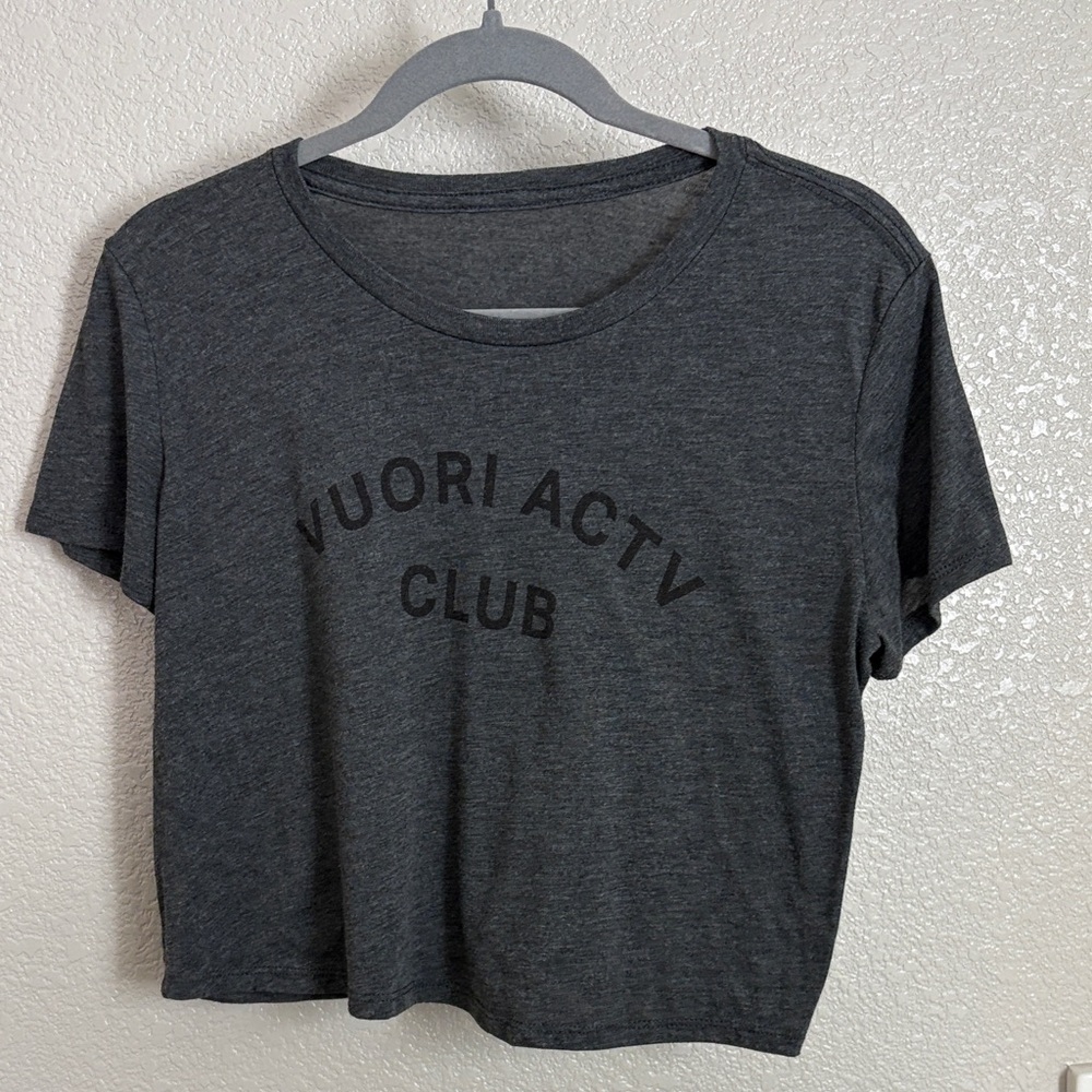 Vuori Women's Charcoal Tee